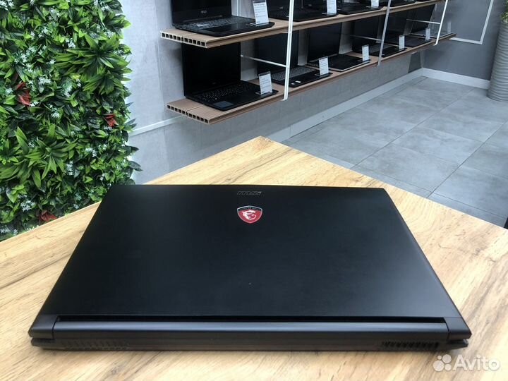 17.3 Full HD MSI Core i5/GeForce GTX/SSD+HDD