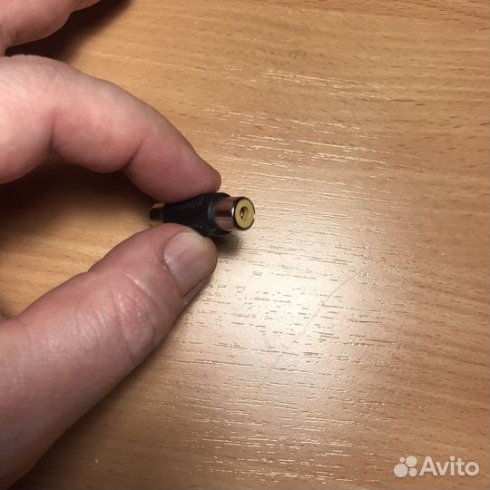 Кабель для телевизора и музыкального центра