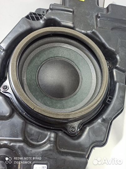 Сабвуфер (Hyundai Santa Fe IV)