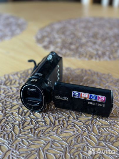 Видеокамера Samsung Schneider kreuznach HMX-H320BP