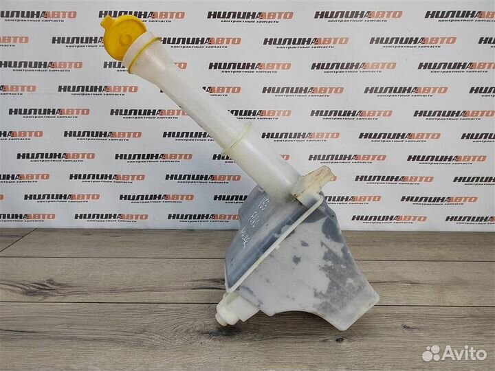 Бачок омывателя ford Maverick 2