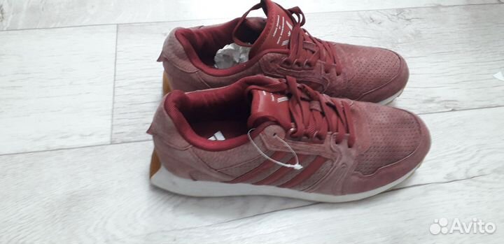 Кроссовки мужские 43