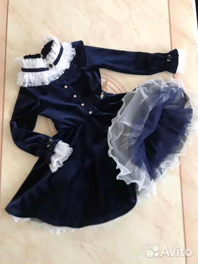 Школьная форма для девочки-первоклашки