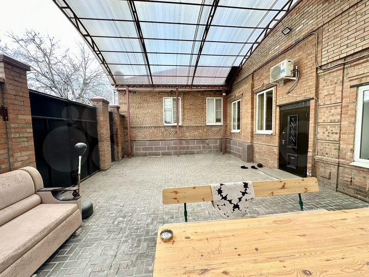 Дом 154 м² на участке 6 сот.