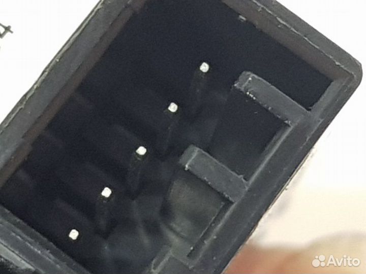 Кнопка стеклоподъемника передняя левая Land Rover