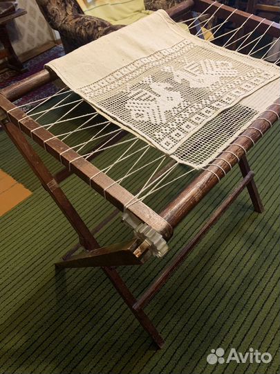 Пяльца-рамка напольные для вышивания