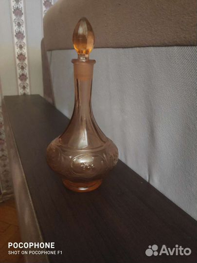 Графин карамельное стекло