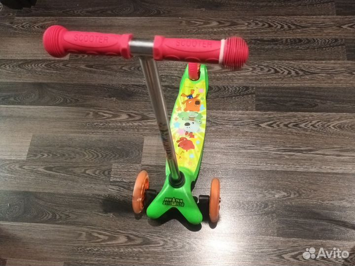 Самокат детский новый