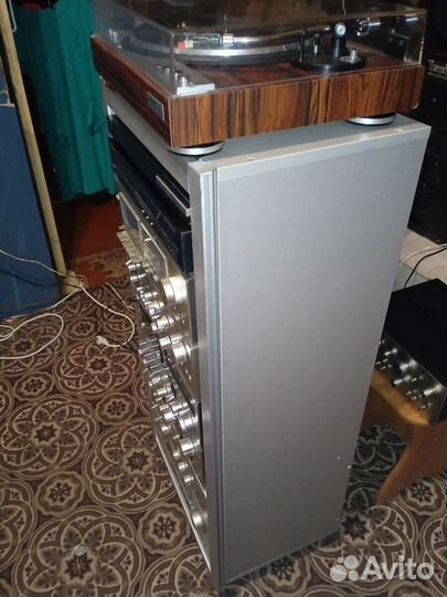 Стойка под аппаратуру