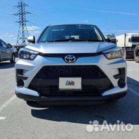 Toyota Raize 1.0 CVT, 2020, 15 000 км