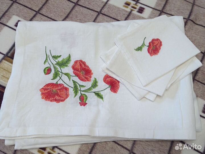 Скатерть с салфетками. лен