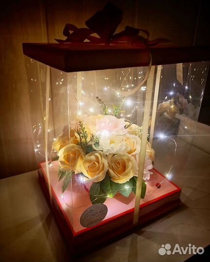 Букеты из мыльных роз в коробке