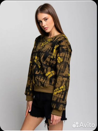 Свитшот новый 42-46