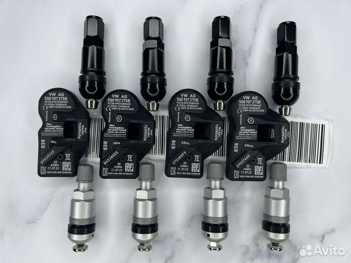 Датчики давления в шинах VAG 5Q0907275F новые