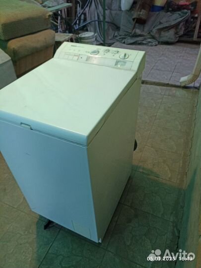 Стиральная машина с вертикальной загрузкой