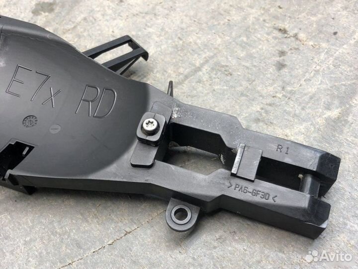 Кронштейн задний правый Bmw X6 E71 2012-2014