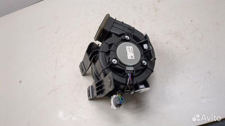 Двигатель отопителя Toyota Corolla E210 2018