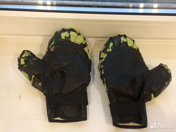 Боксерские перчатки детские (с грушей-подушкой)