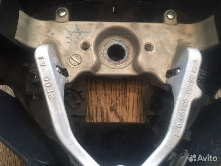 Руль на mitsubishi Lancer 10