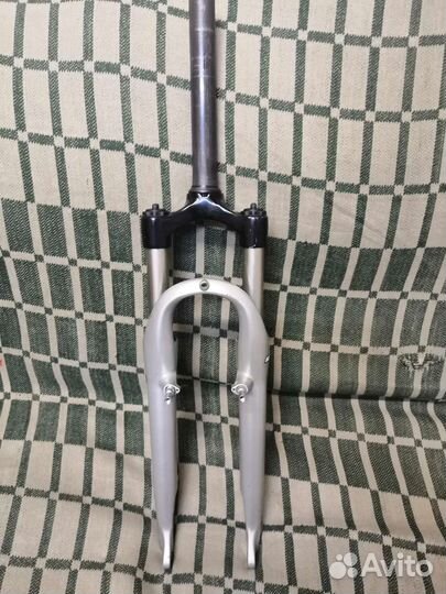 Вилка RST под 26 колеса