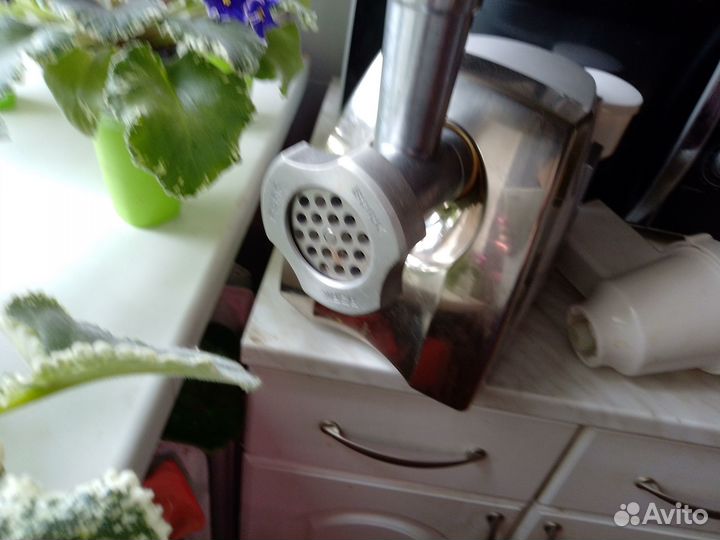 Bork B401 Мясорубка электрическая