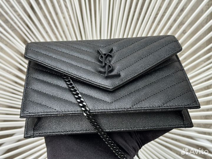 Клатч Saint Laurent Envelope Noir