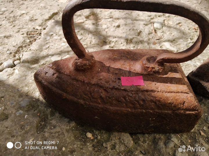 Утюги старинные