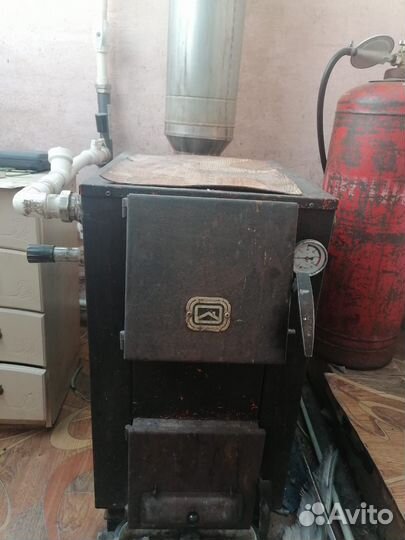 Твердотопливный котел 