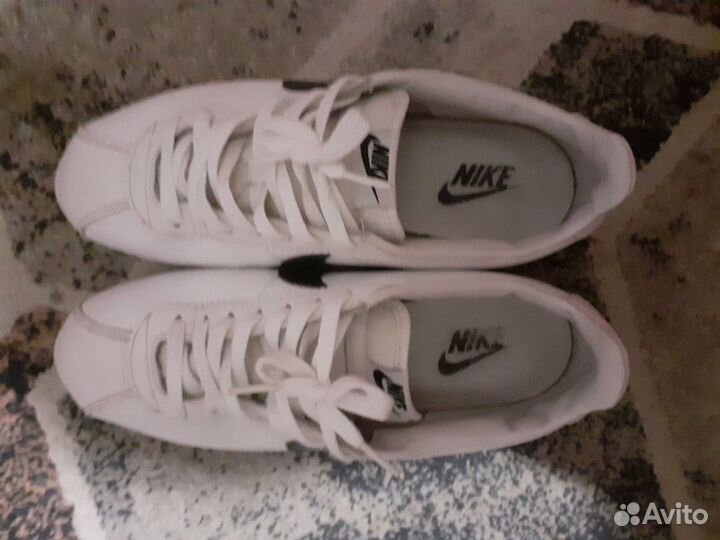 Nike Cortes