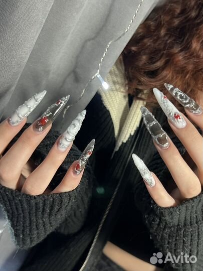 Маникюр наращивание ногтей коррекция