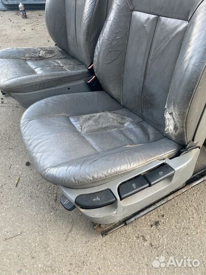 Серый салон bmw e39 кожа под перешив