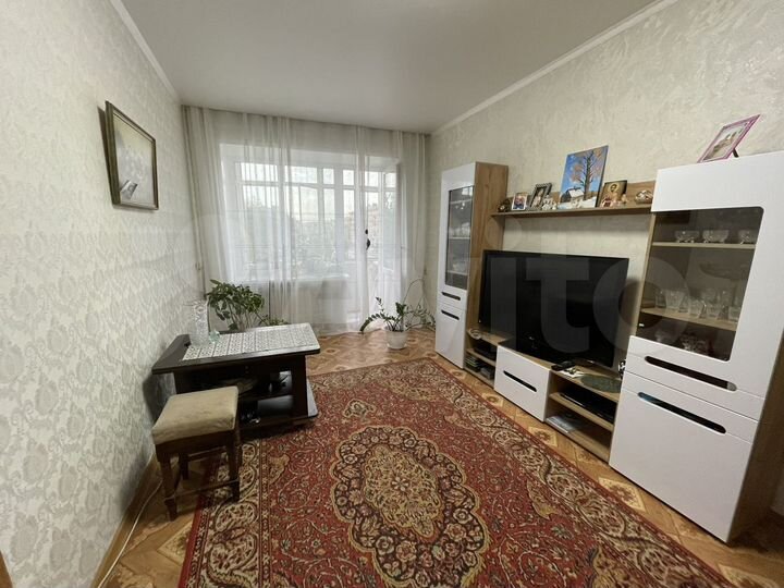 3-к. квартира, 56 м², 3/5 эт.