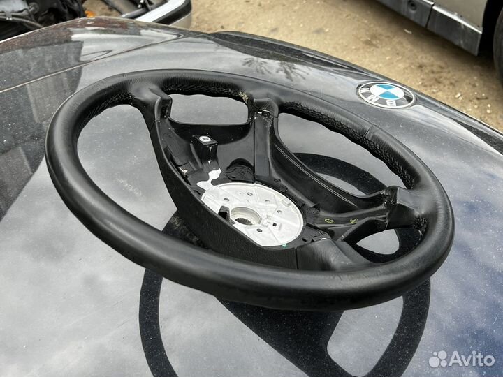 Руль дорестайлинг BMW E38