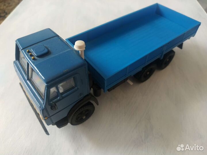 Модели автомобилей 1:43; 1;24; 1:63