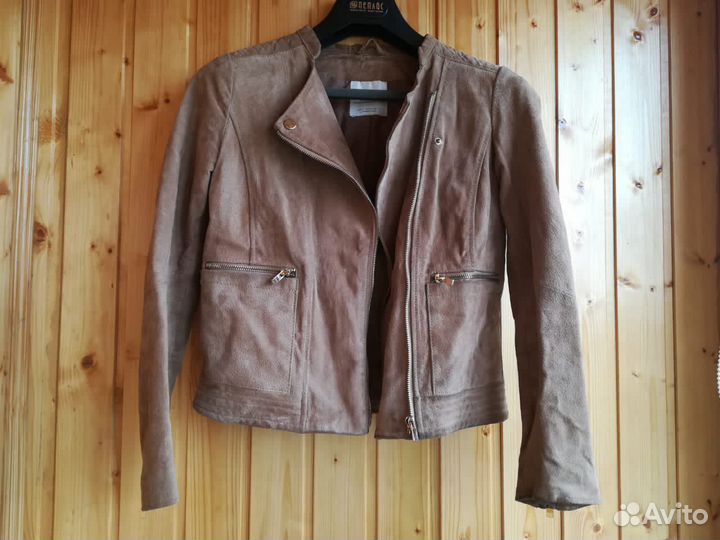 Куртка женская размер 44