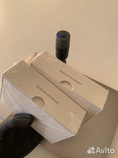 Маст аккумулятор с выходом RCA