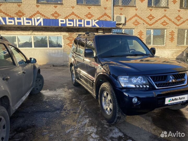 Mitsubishi Pajero 3.2 AT, 2004, 293 000 км