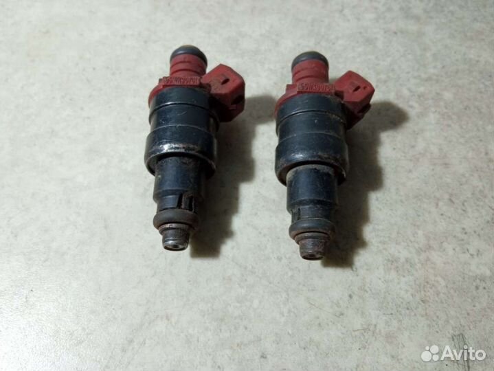 Форсунка Opel Omega B 90501588