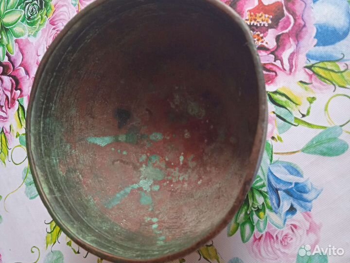 Старинная чаша