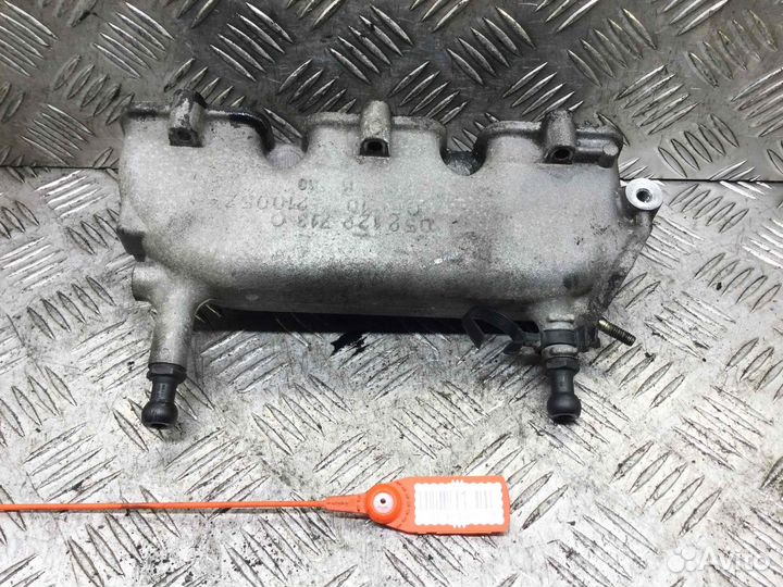 Коллектор впускной Audi A6 059129713 AYM