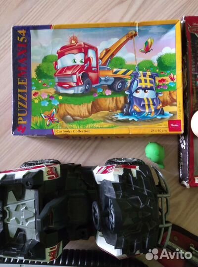 Игрушки одним лотом