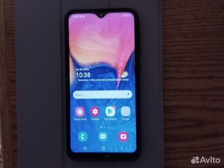 Samsung Galaxy A10, 2/32 ГБ