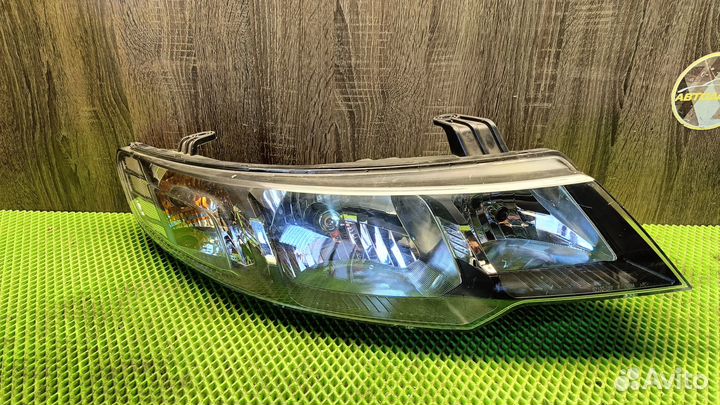 Фара передняя правая Kia Cerato 2 TD 08-13