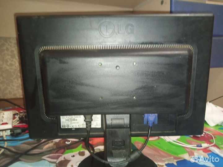 Монитор LG