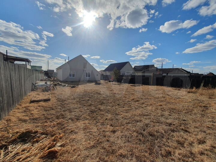 Дом 81,8 м² на участке 8,25 га