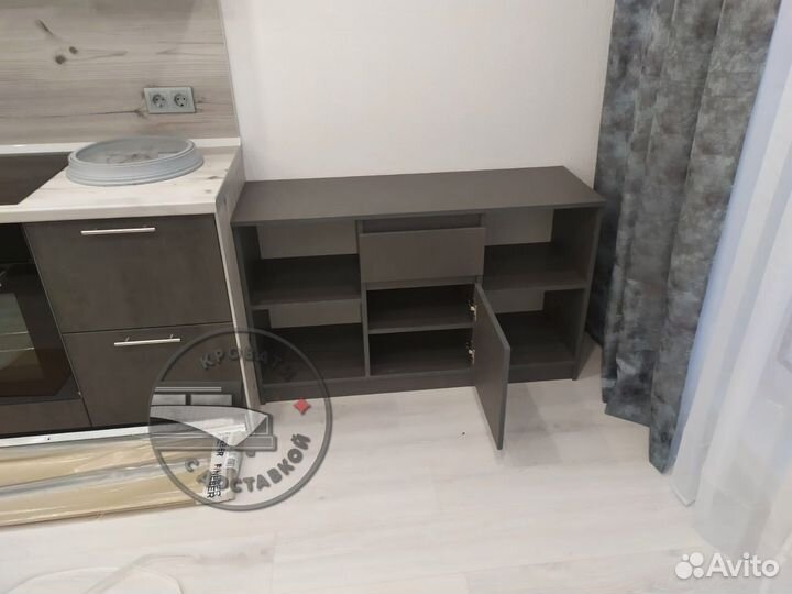 Тумба под телевизор