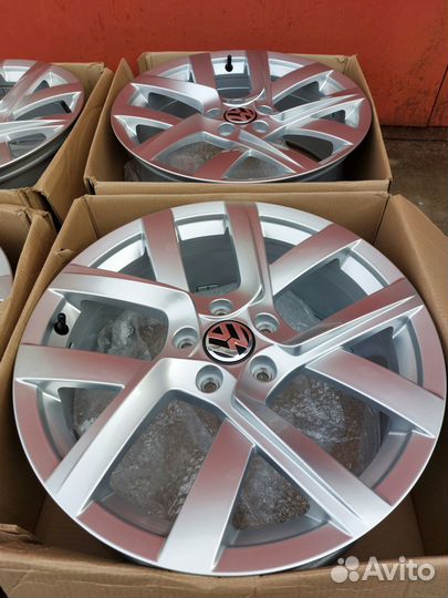 Оригинальные диски VW T-Roc/ Skoda Karoq R18