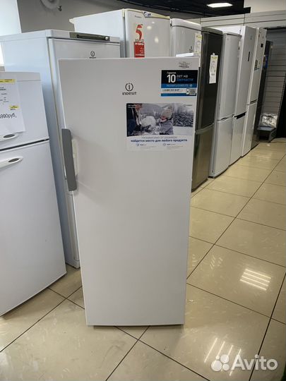 Морозильная камера Indesit