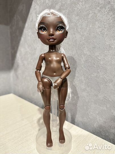 Rainbow High Divas - Айеша Стерлинг нюд