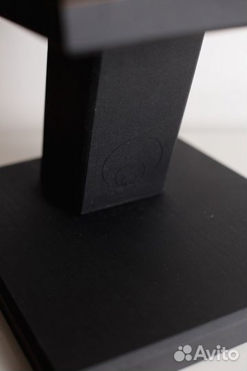 Стойки для студийных мониторов, акустики